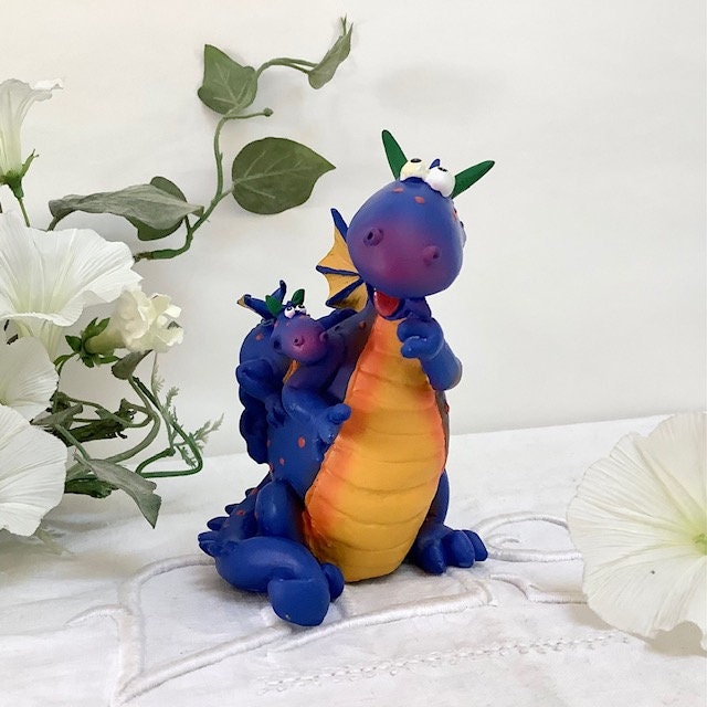 Figurine résine dragon bleu avec bébé vintage