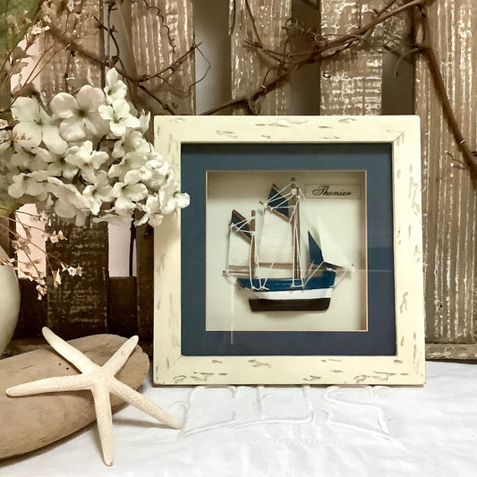 Tableau cadre maquette bateau thonier vintage 20 x 20