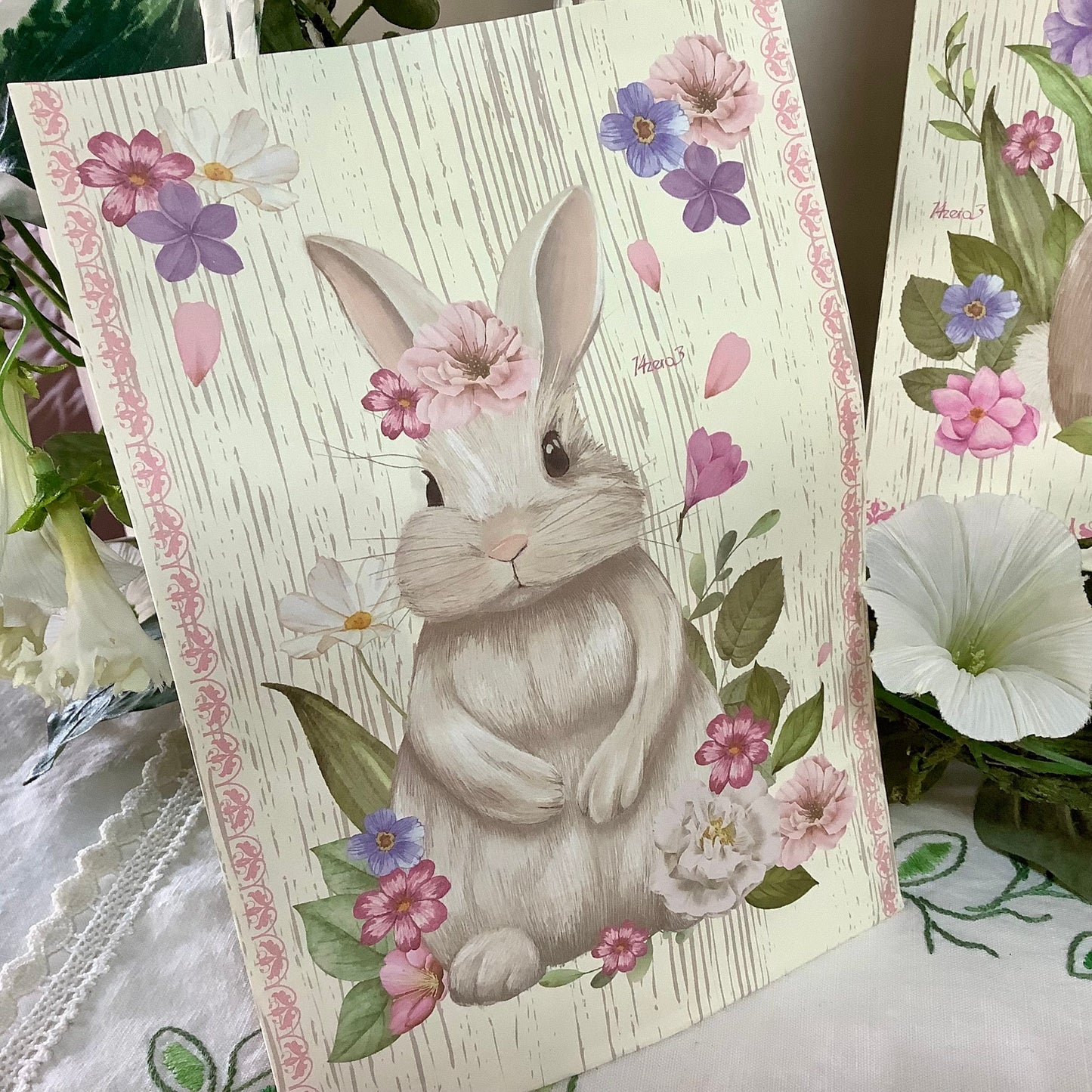 Sachets anses papier x 3 motif lapin ht 21 cm