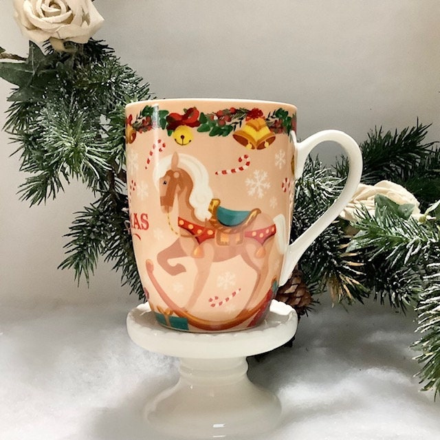 Mug merry christmas porcelaine cheval ht 10 cm