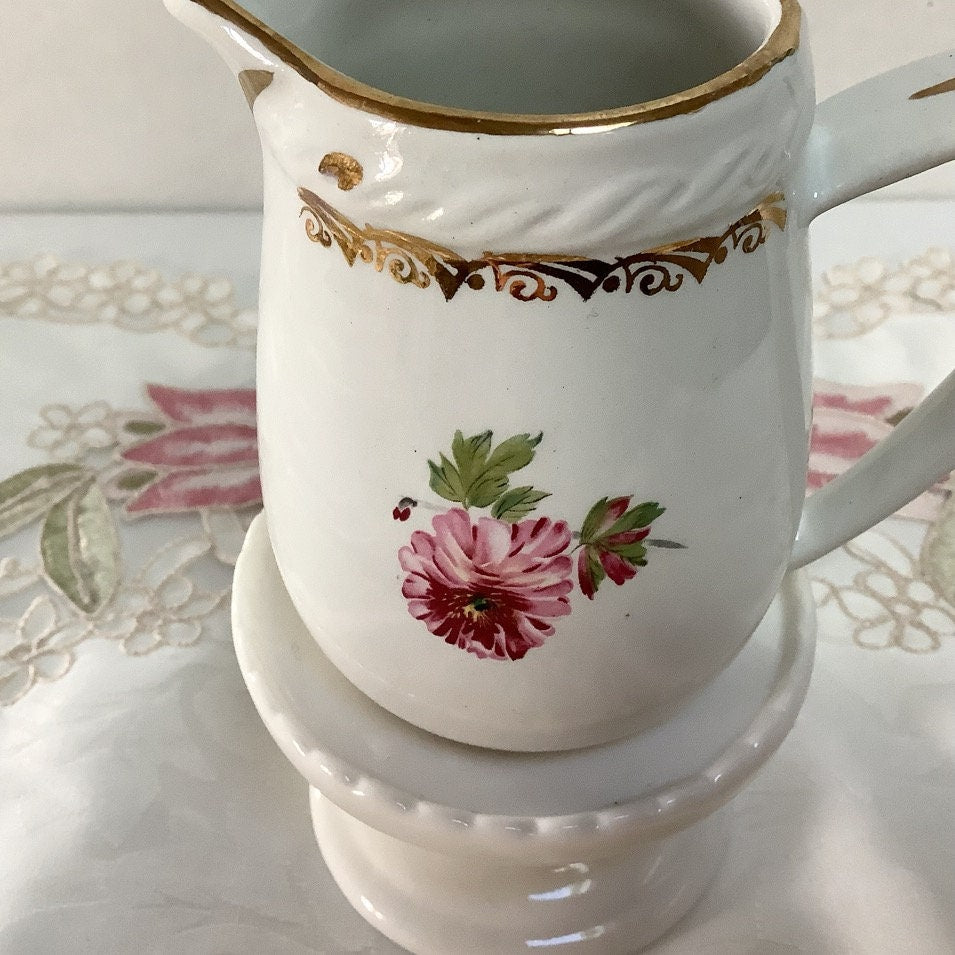 Saucière et pot à lait céramique craquelée L’Amandinoise vintage