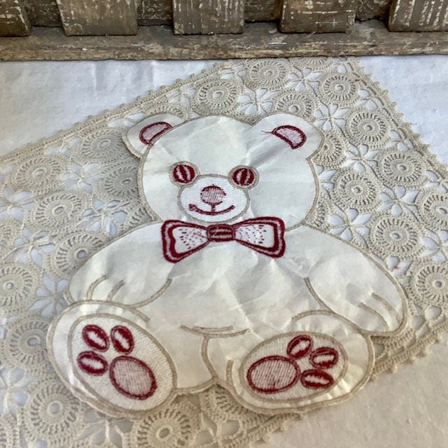 Écusson à coudre ourson bordeaux vintage ht 19 cm