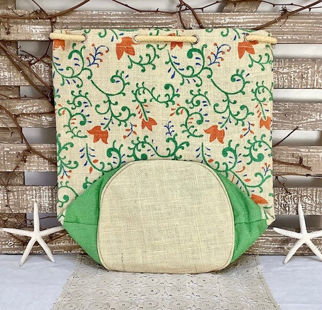Sac de plage imperméable toile de jute beige arabesque vert ht 40 cm