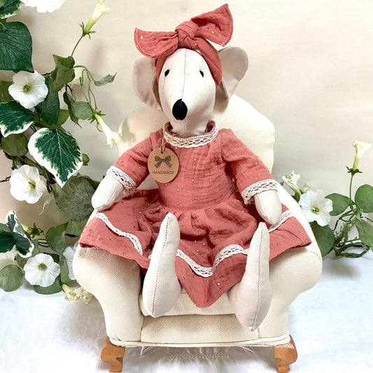 Peluche tissu souris robe rouge dentelle  ht 38 cm