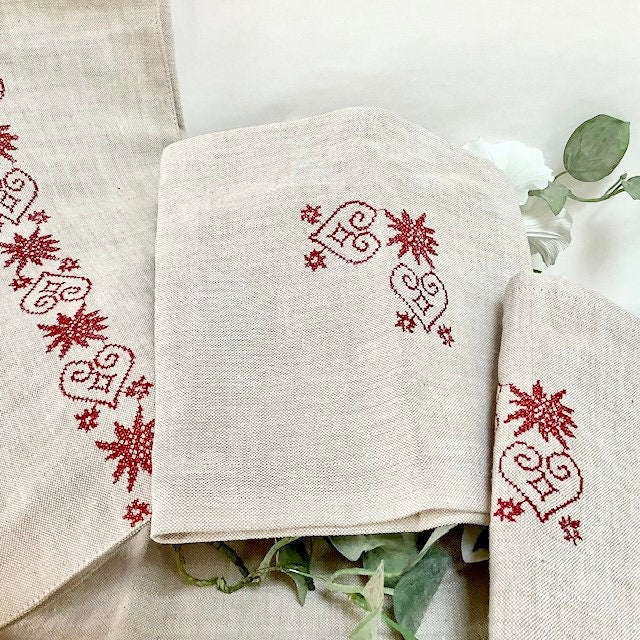 Coffret sets et serviettes de table ronds de serviette vintage
