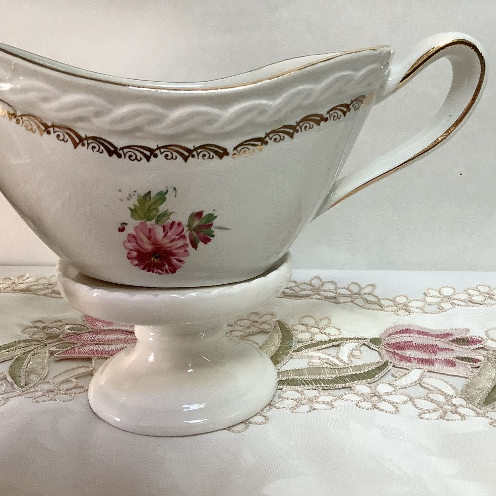 Saucière et pot à lait céramique craquelée L’Amandinoise vintage