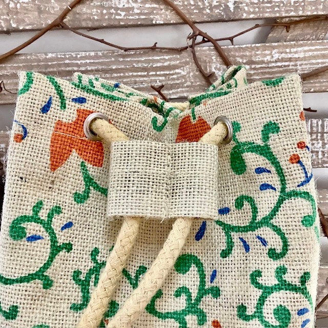 Sac de plage imperméable toile de jute beige arabesque vert ht 40 cm