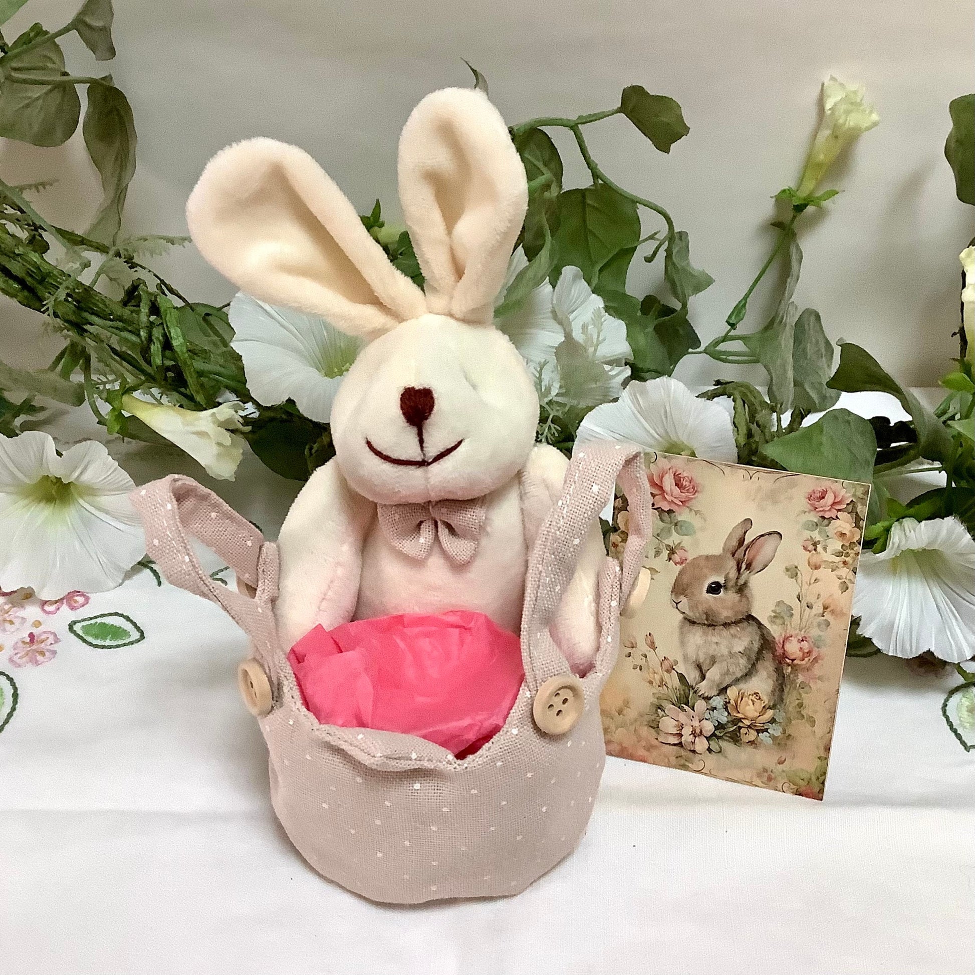 Lapin blanc peluche décoration pâques 