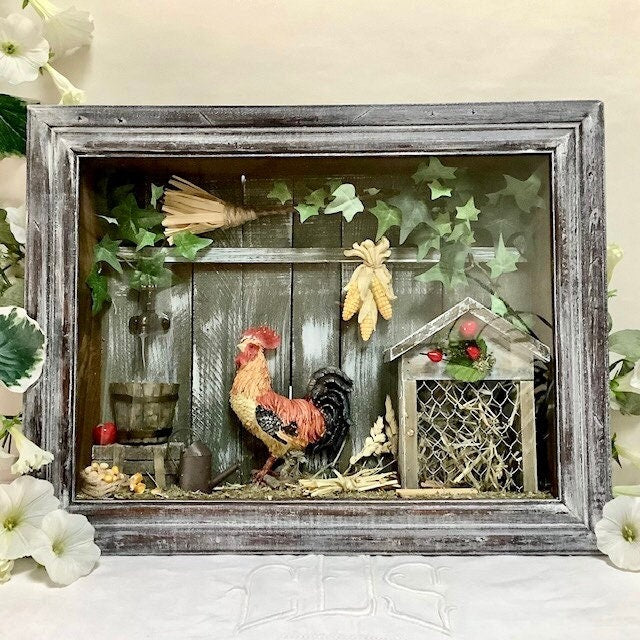 Cadre vitrine miniature poulailler coq vintage