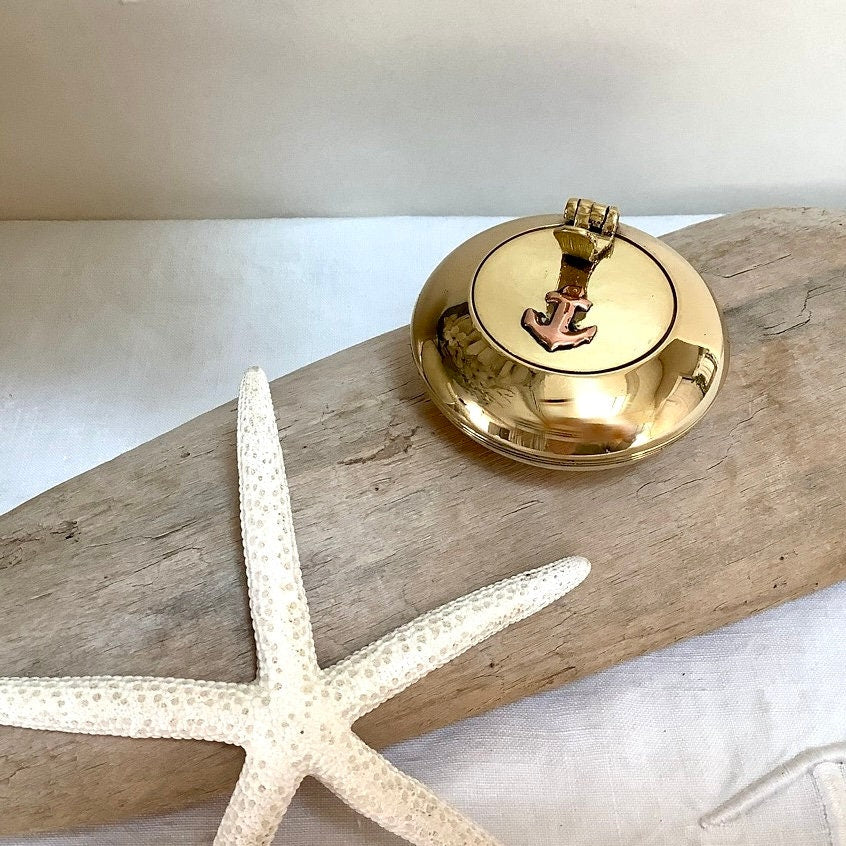 Cendrier de poche laiton  décoration marine diamètre 5.5 cm