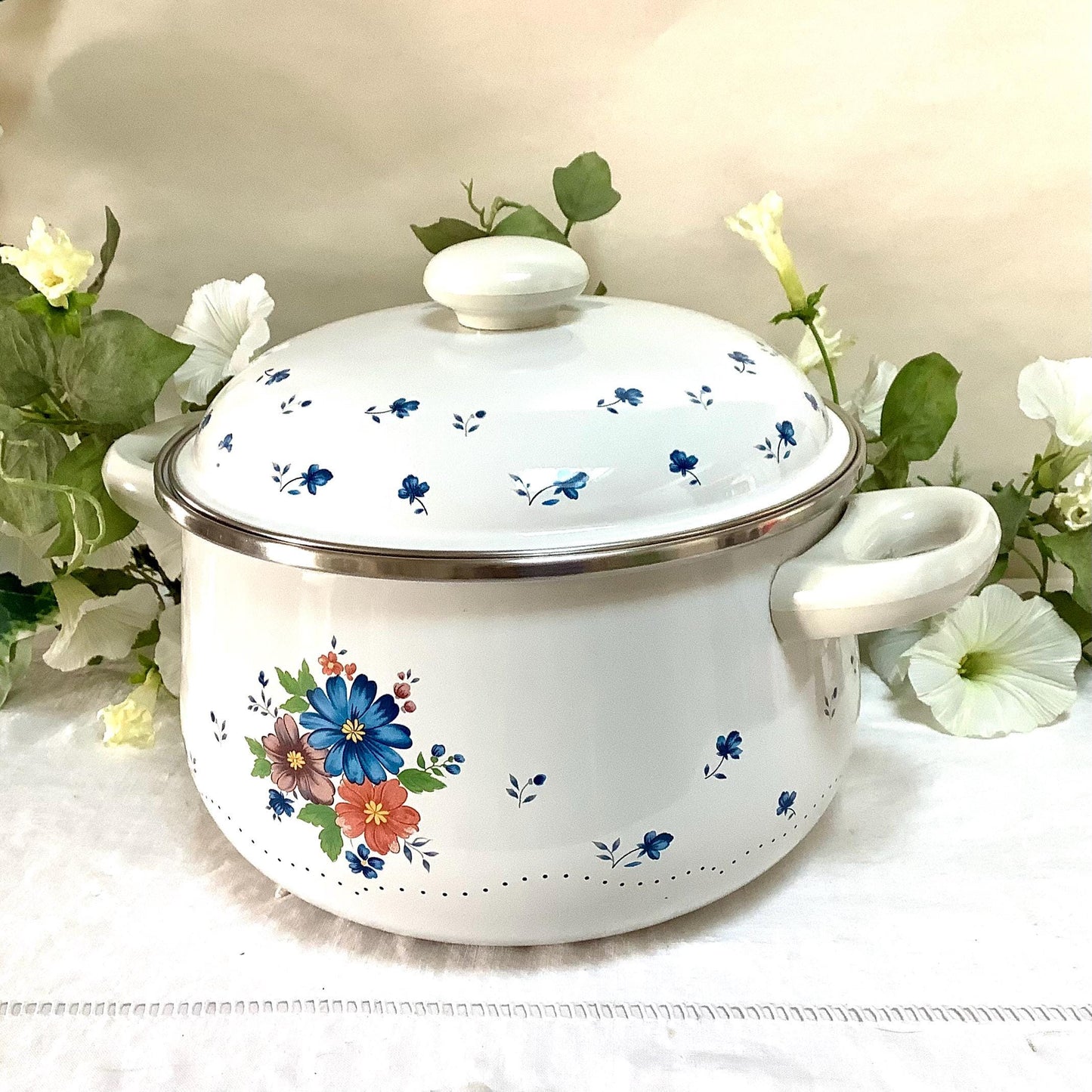 Cocotte émaillée faitout provincial bouquet vintage 80 modèle B