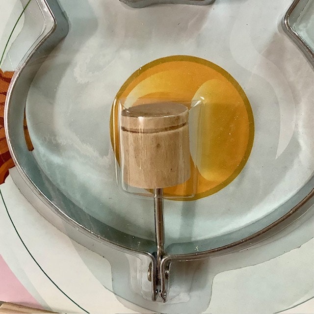 Moule à œufs frits métal lapin