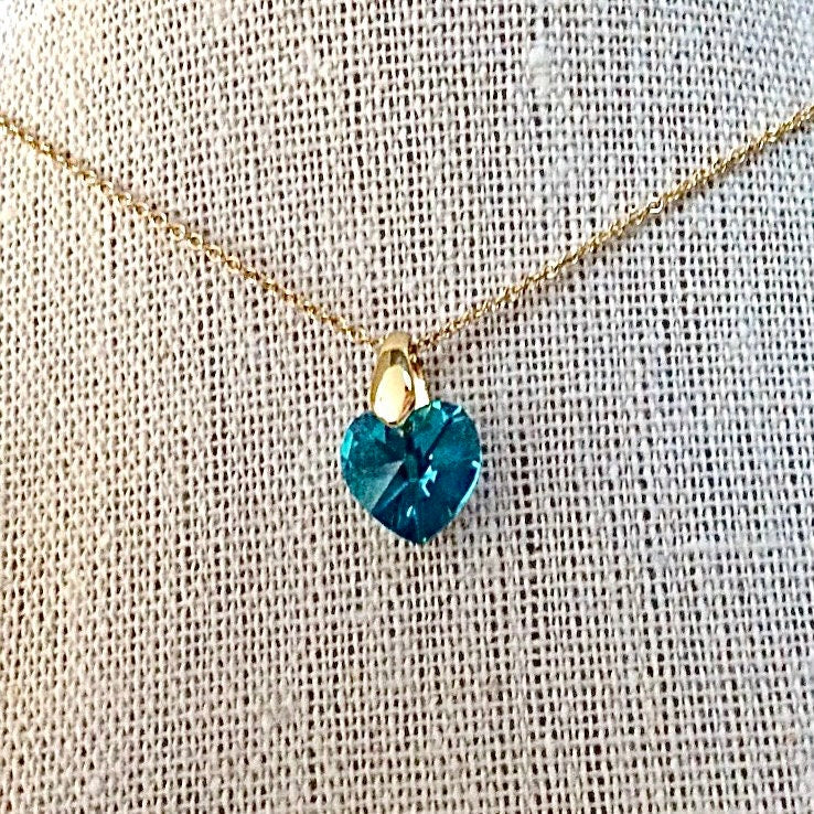 Collier coeur Blue zircon pendentif cristal Swarovski chaîne Gold Filled plaqué or 14 k