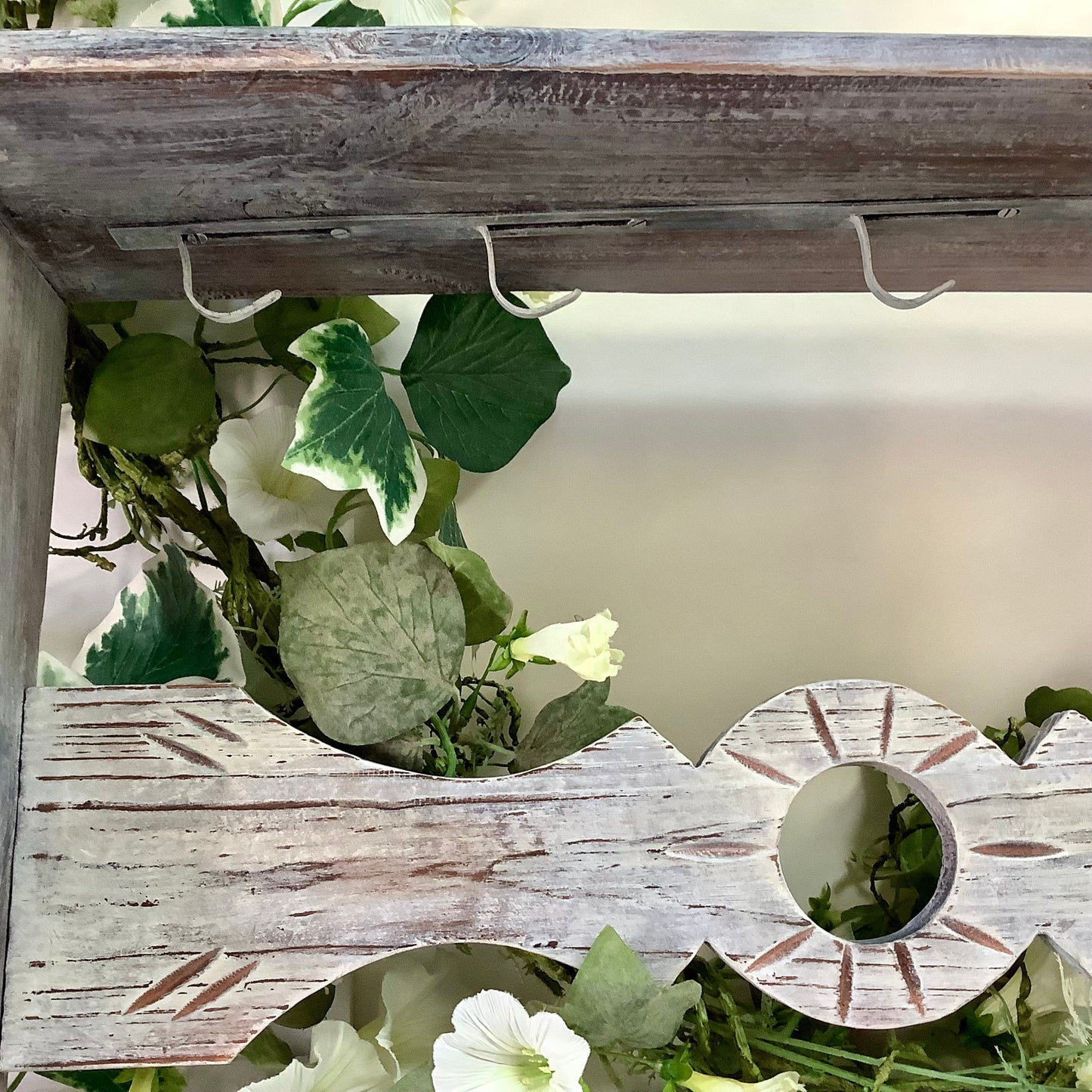 Étagère bois vintage 5 crochets porte casseroles  ht 30 cm