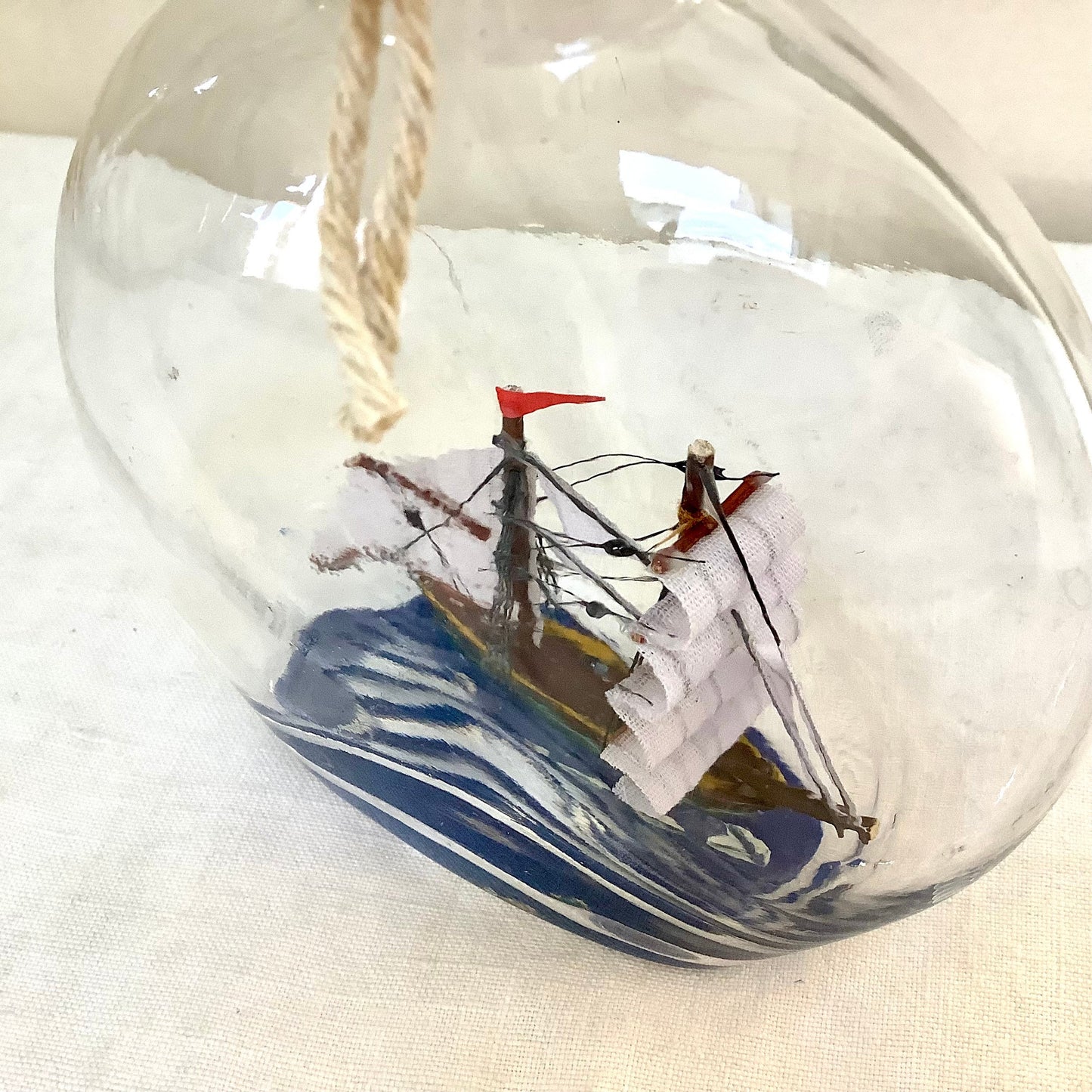 Bateau bouteille moyen modèle décoration marine ht 11 cm