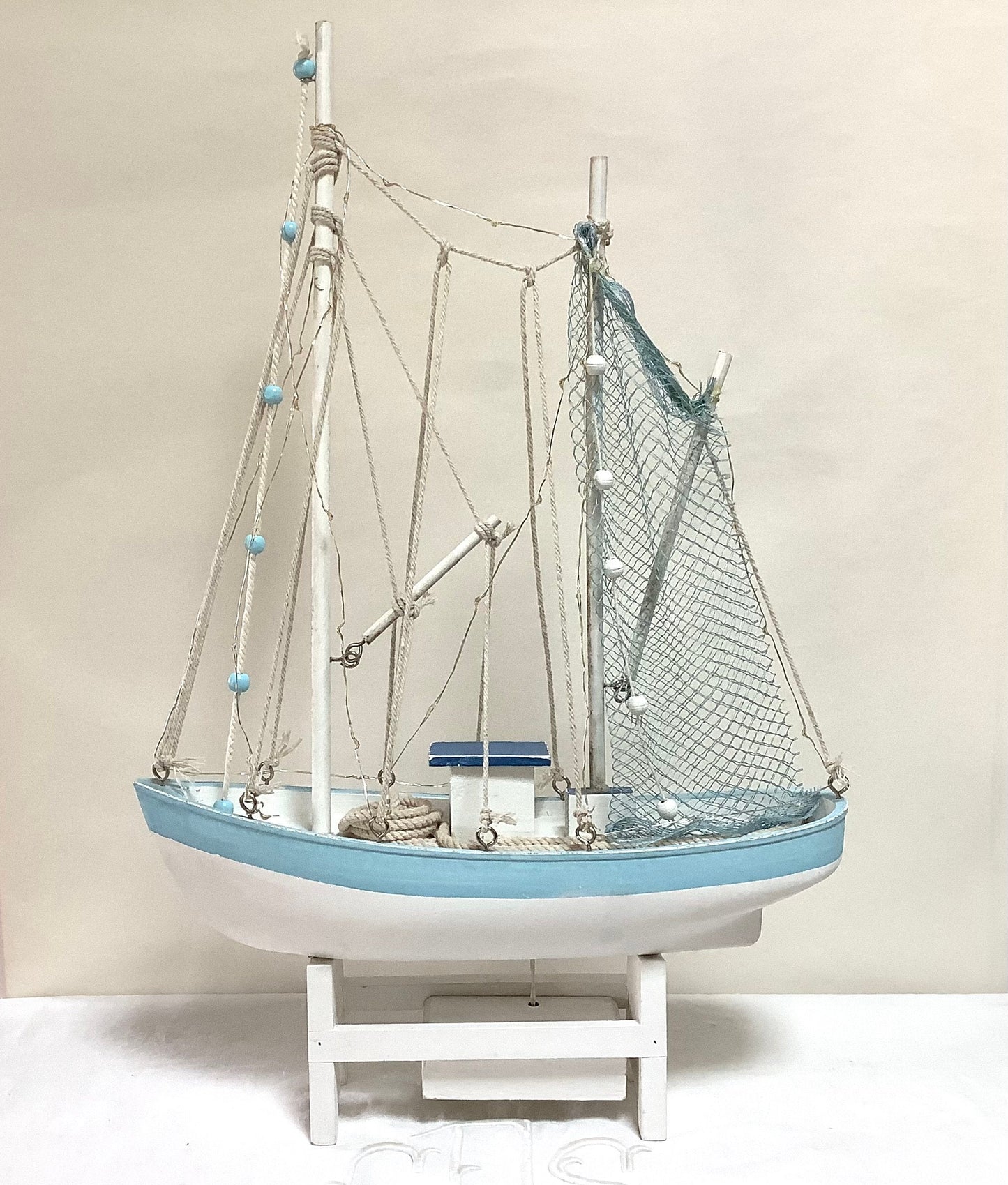 Grand bateau bois bleu blanc  lumière led vintage ht  54.5 cm