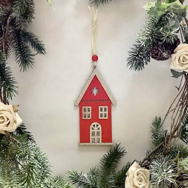 Décoration maison de Noël à suspendre rouge flocon ht 14.5 cm