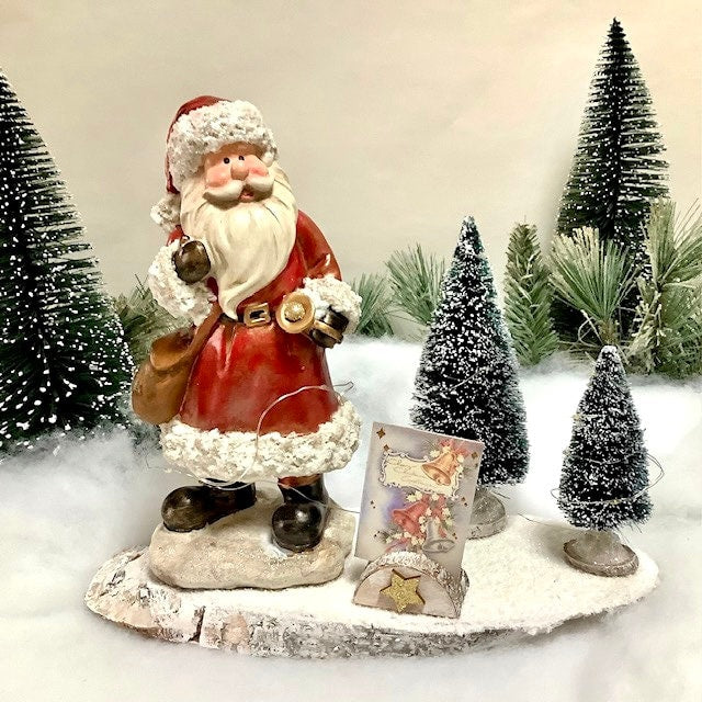 Composition de Noël lumineuse Père Noël cloche ht 24.5 cm