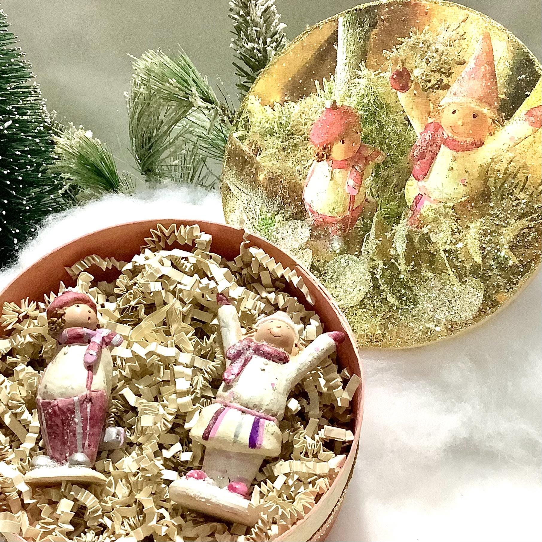 Décoration figurines naïves enfants céramique ht 8 cm modèle A