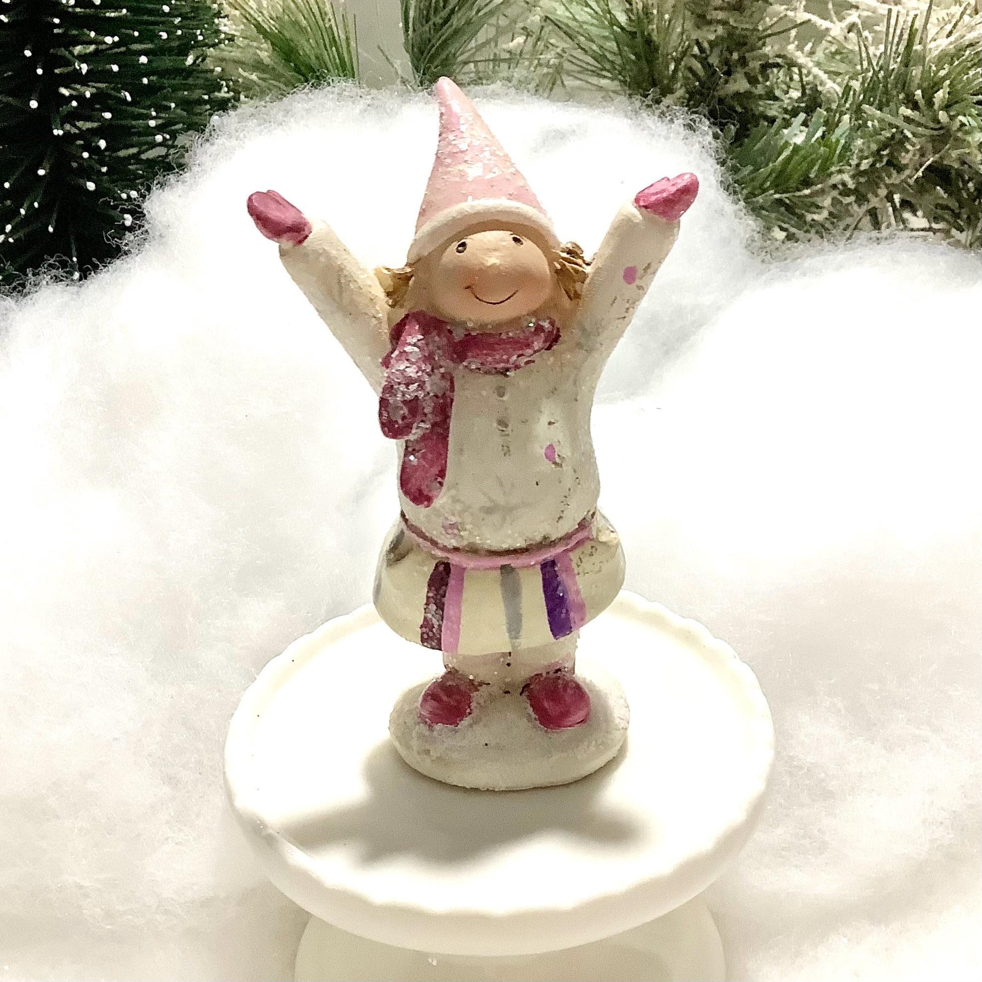 Décoration figurines naïves enfants céramique ht 8 cm modèle A