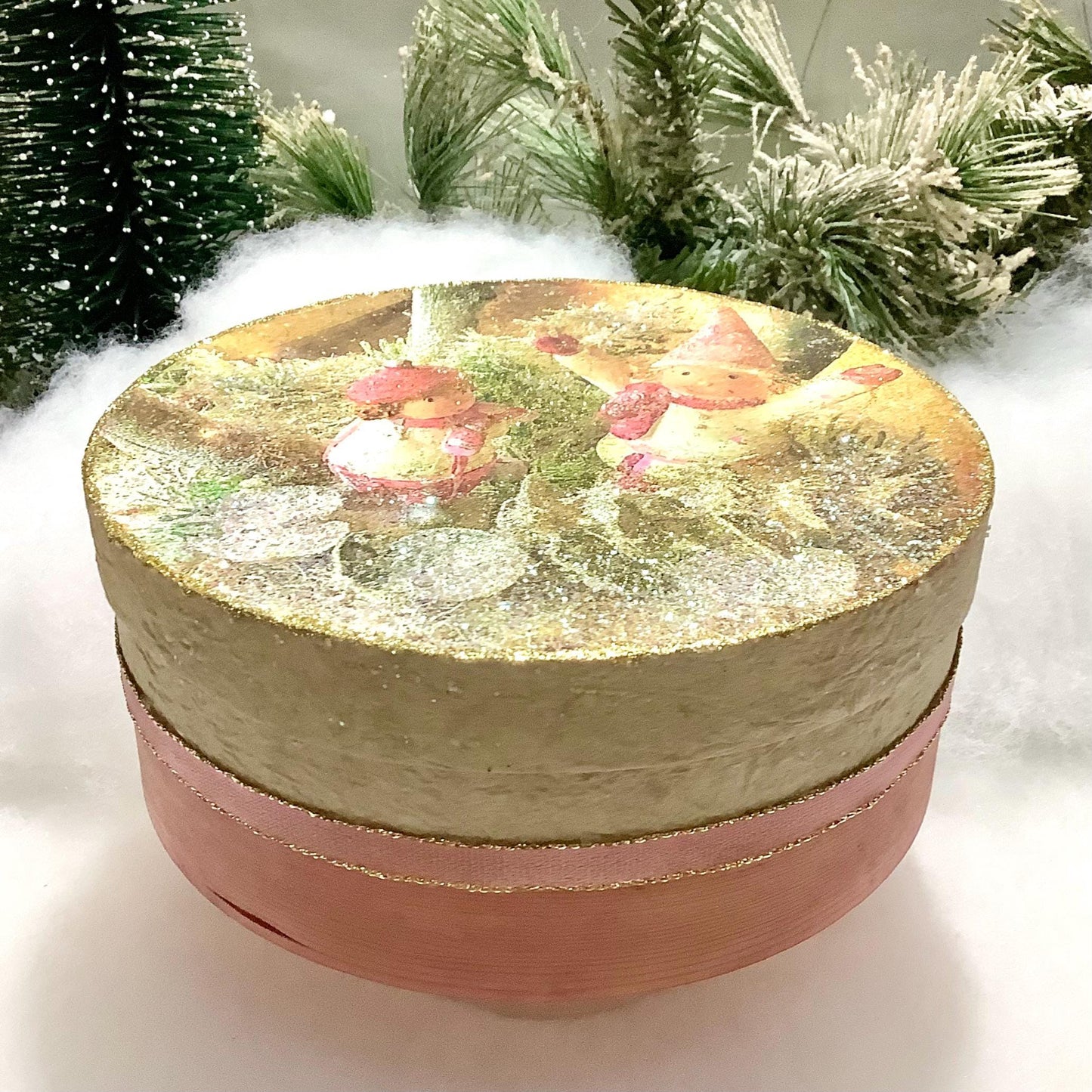 Décoration figurines naïves enfants céramique ht 8 cm modèle A