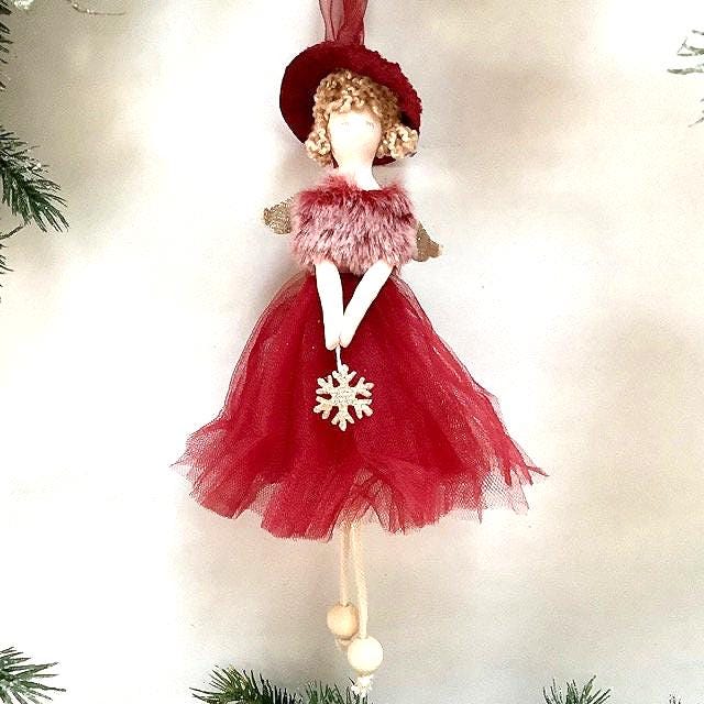 Poupée ange à suspendre rouge flocon