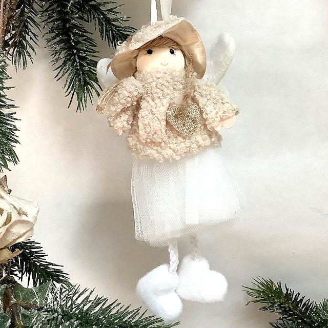 Poupée ange à suspendre beige coeur