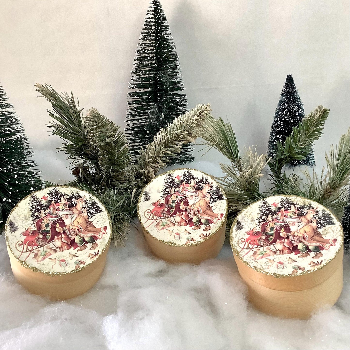 Boîtes rondes décoration Noël bois épicéa ht 5.5 cm