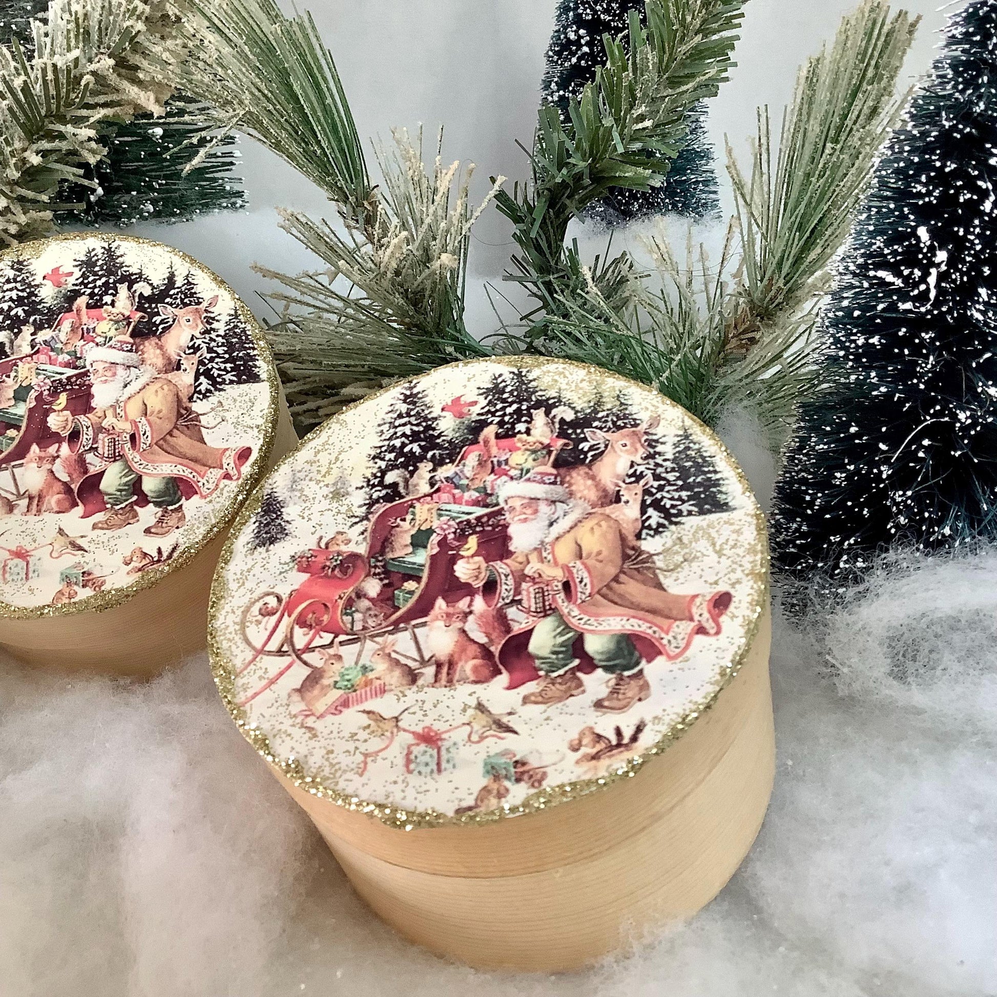 Boîtes rondes décoration Noël bois épicéa ht 5.5 cm