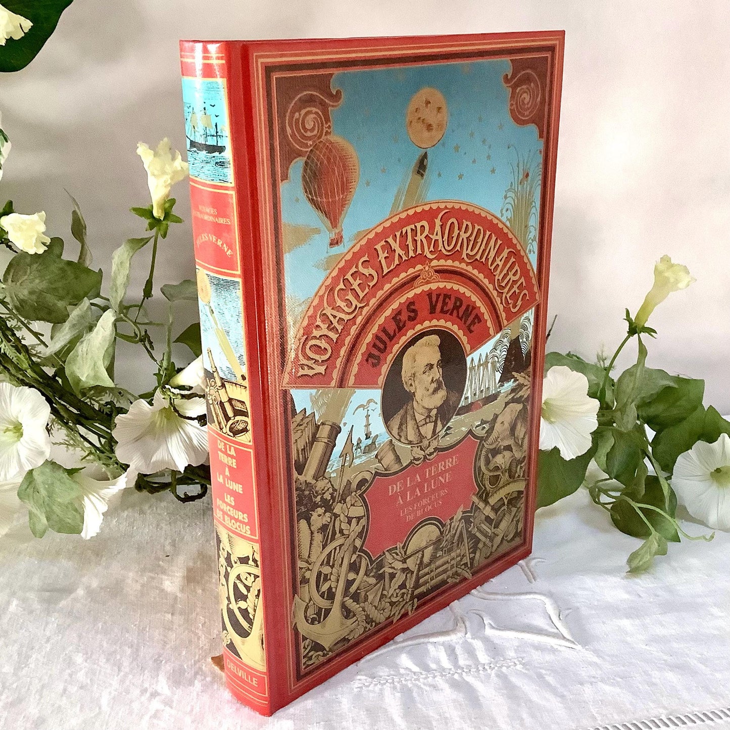 De la terre à la lune Jules Verne livre collection vintage