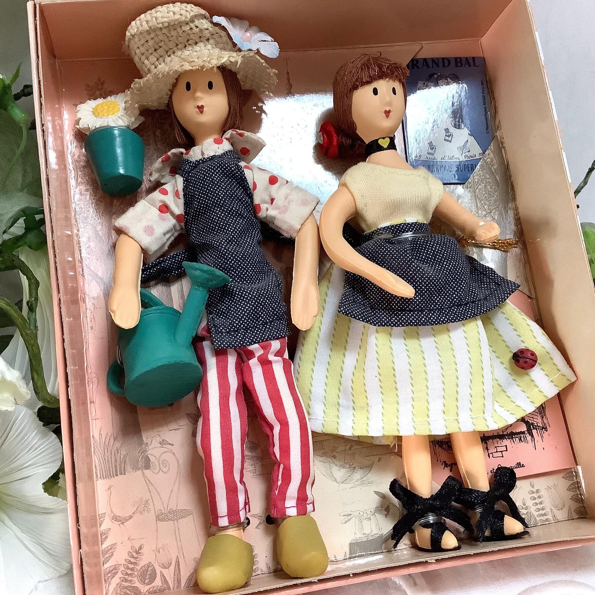 Jardinier et jonquille coffret deux poupées vintage collection amoureux de Peynet