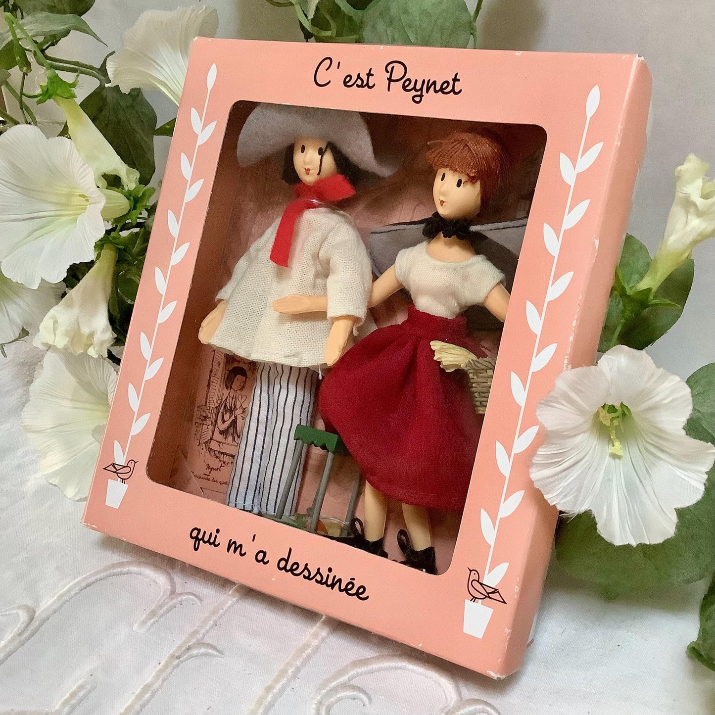 Marchande des quatre saison et fort des halles coffret deux poupées vintage collection amoureux de Peynet