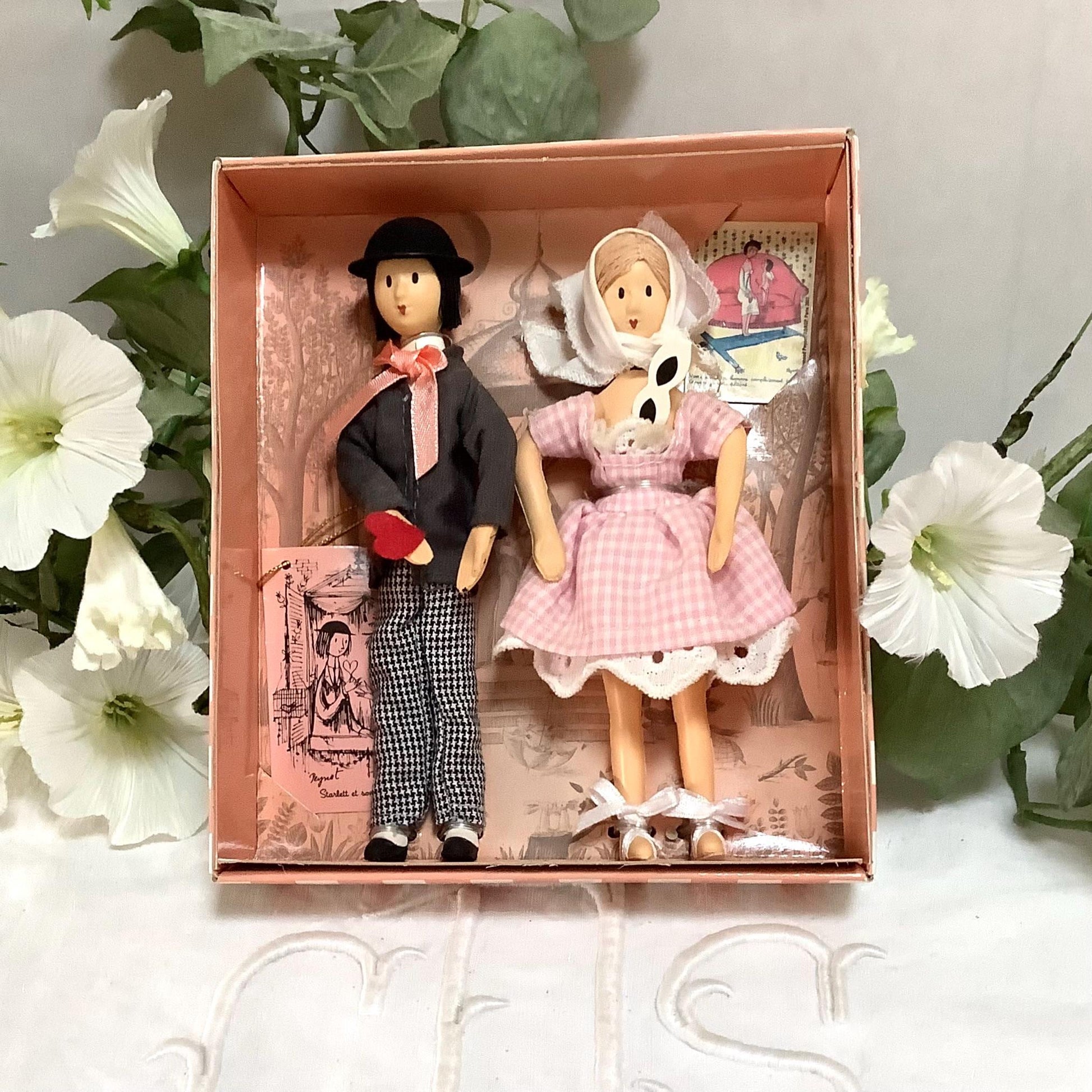 Starlett et son admirateur coffret deux poupées vintage collection amoureux de Peynet