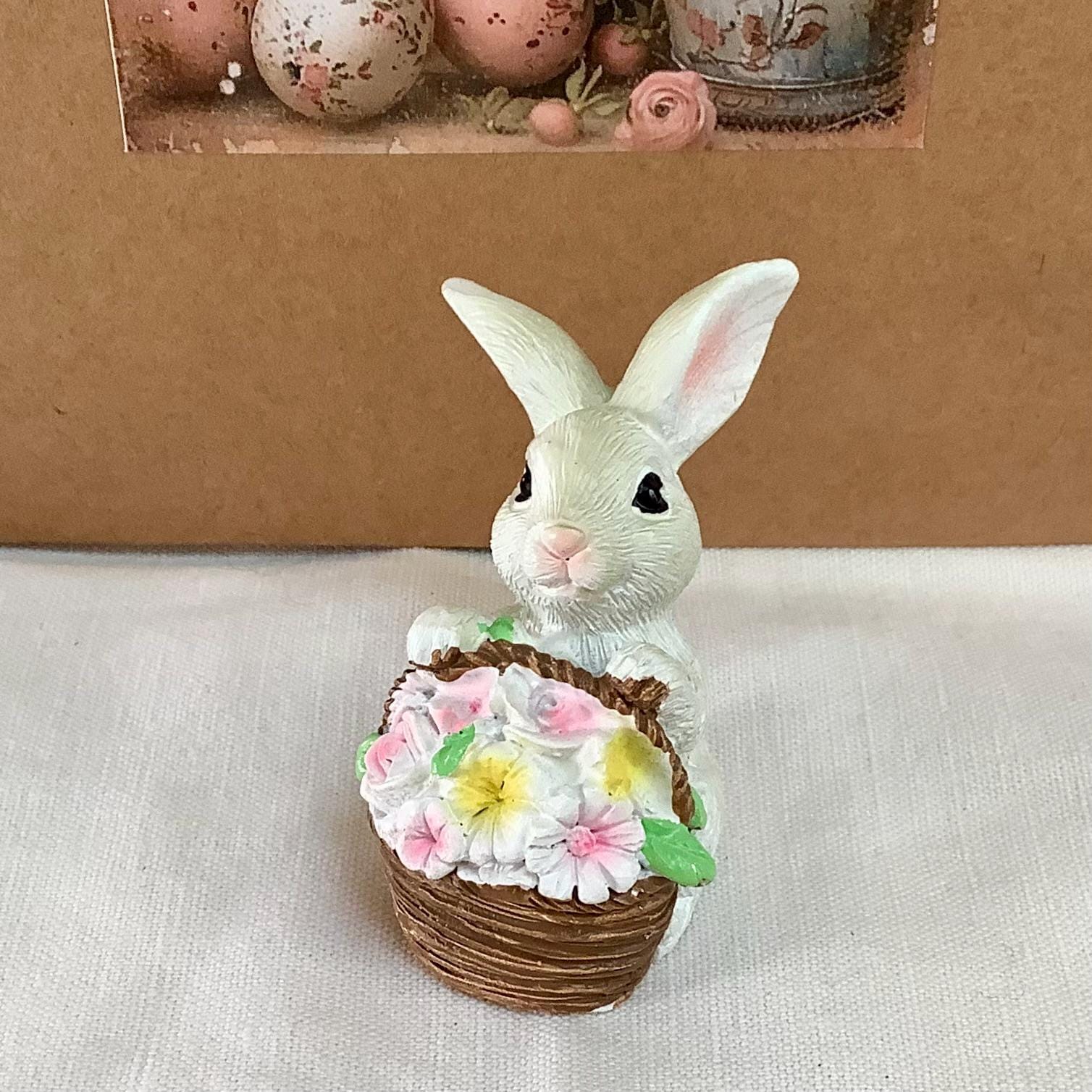 Petites figurines lapins résine décoration de Pâques vintage ht 5 cm