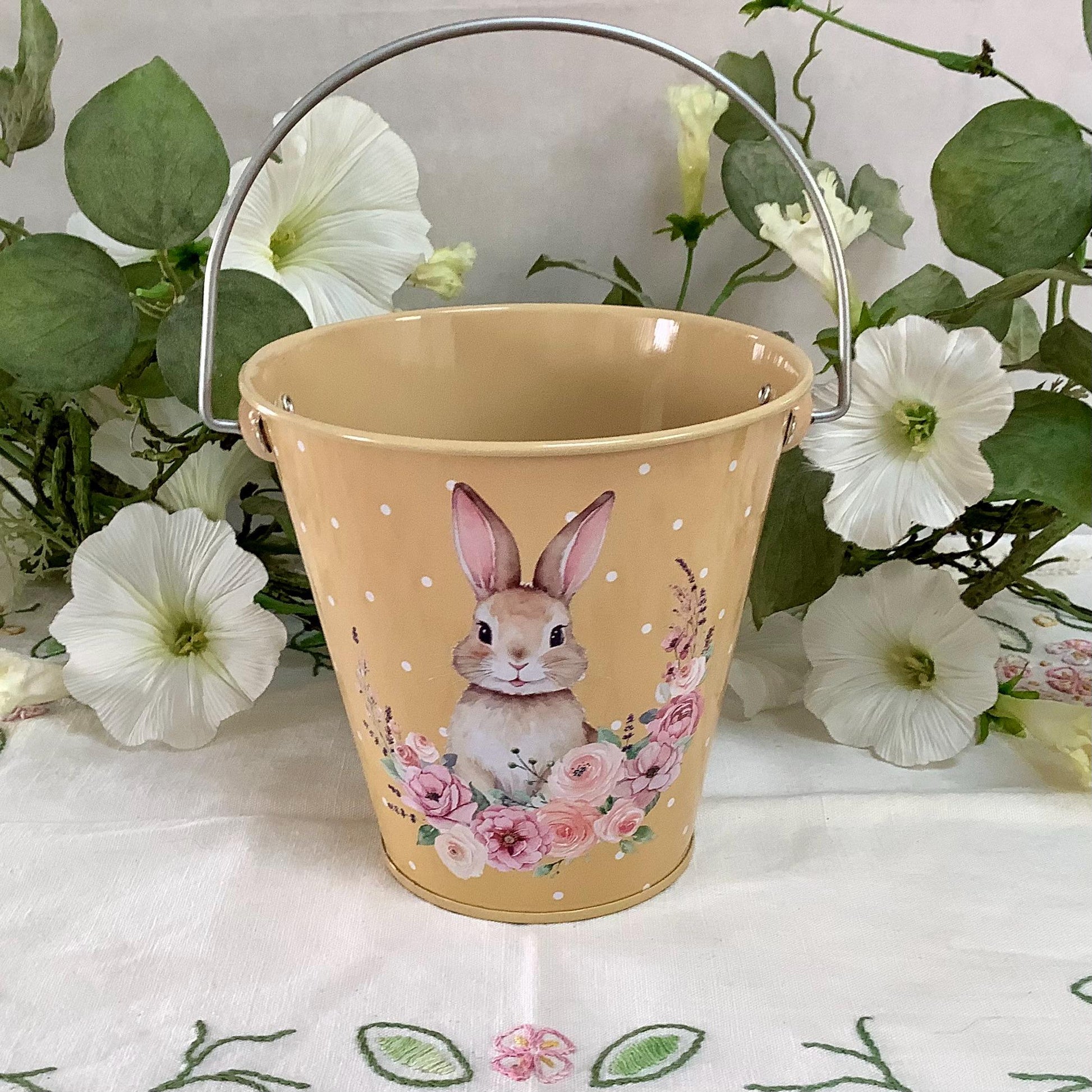 Seau métal imprimé lapin de Pâques jaune ht 11 cm