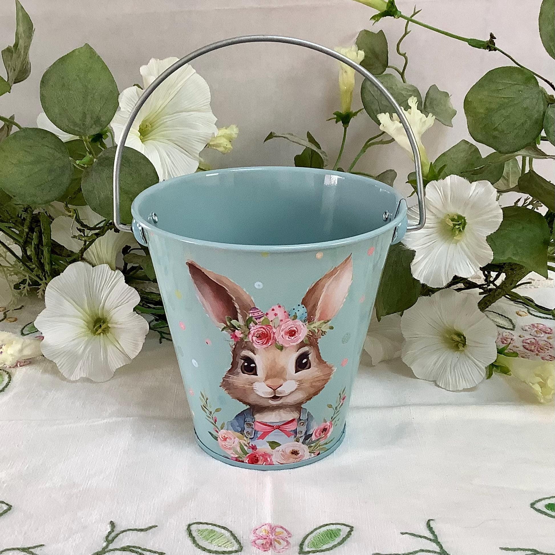 Seau métal imprimé lapin de Pâques bleu ht 11 cm