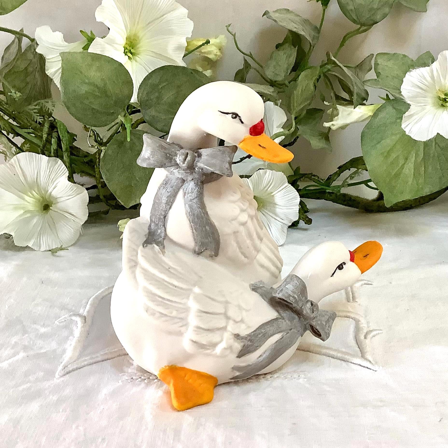 Figurine vintage oies collection porcelaine biscuit ht 12.5 cm