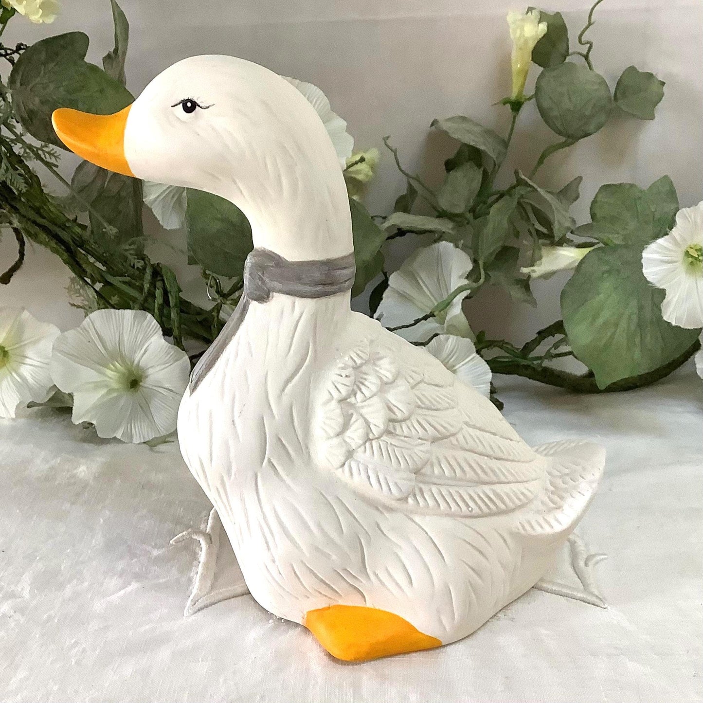 Figurine vintage oie collection faïence ht 17 cm