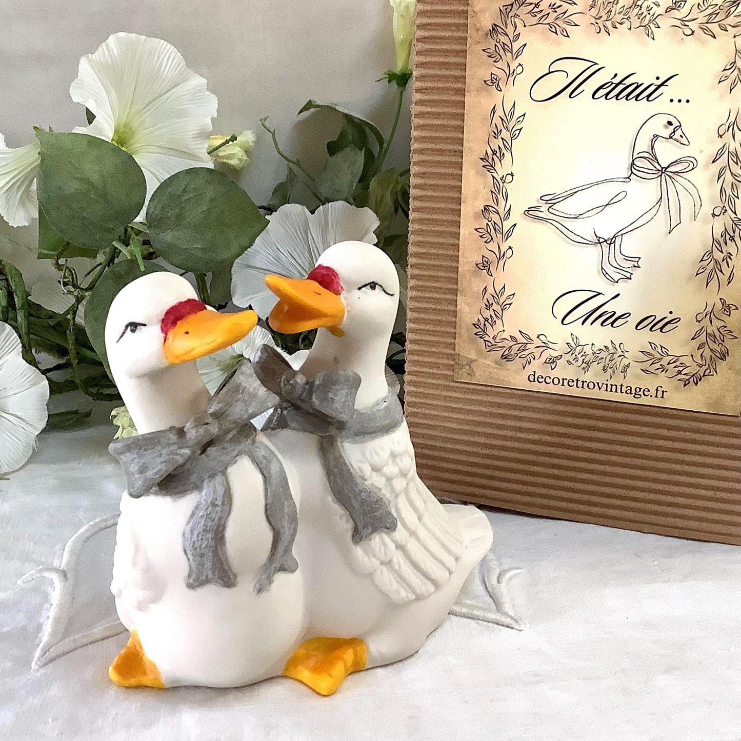 Figurine vintage oies collection porcelaine biscuit ht 11.5 cm