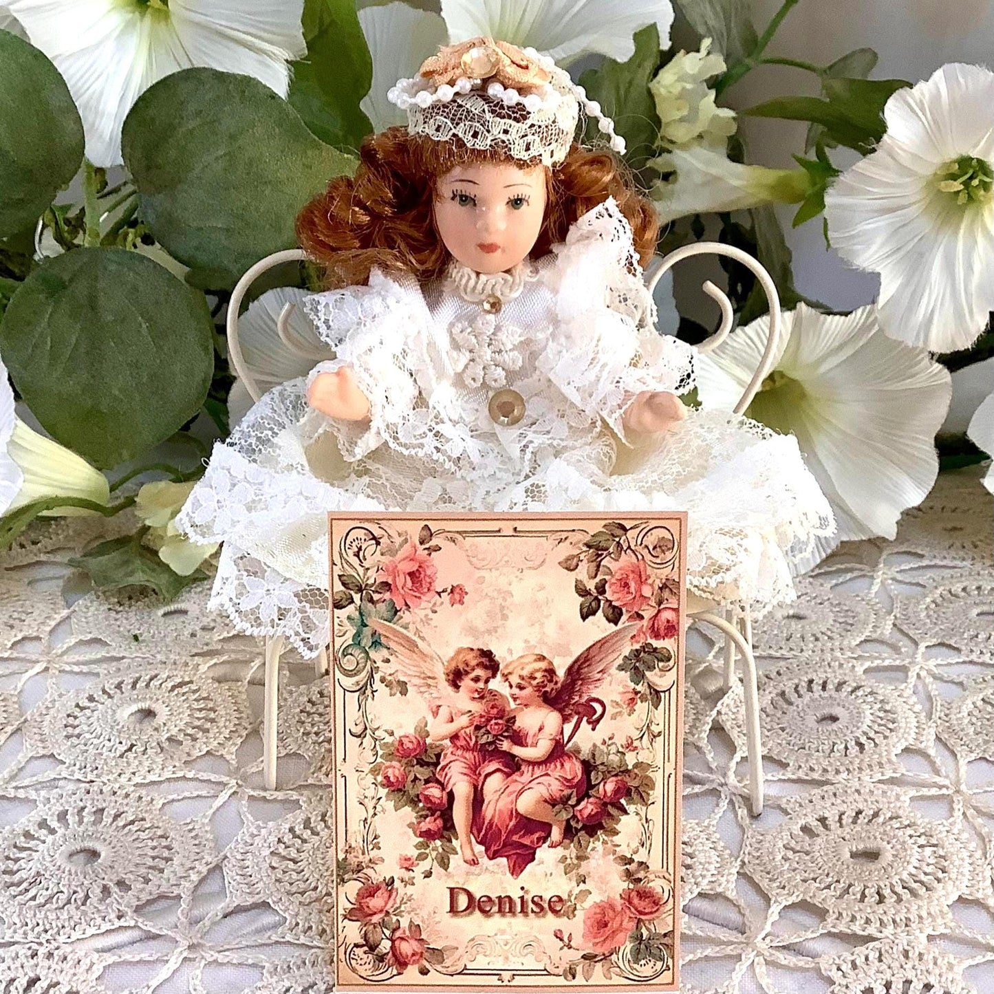 Denise poupée porcelaine miniature vintage ht 11 cm