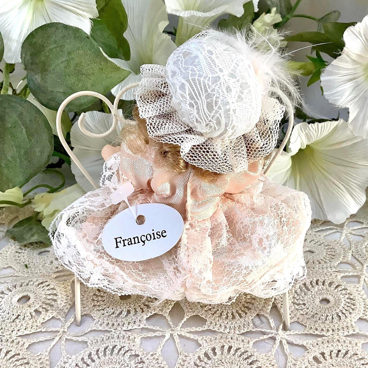 Françoise poupée porcelaine miniature vintage ht 11 cm