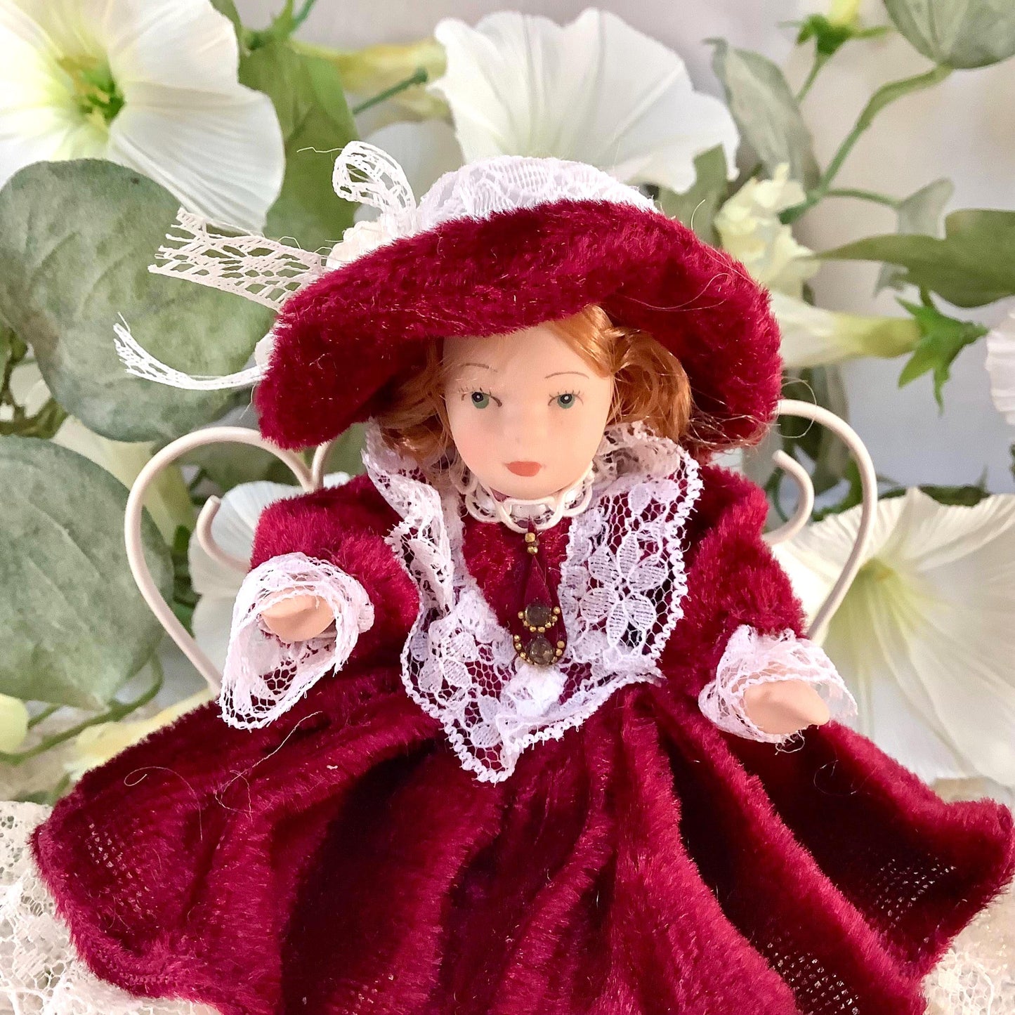 Suzanne poupée porcelaine miniature vintage ht 12 cm