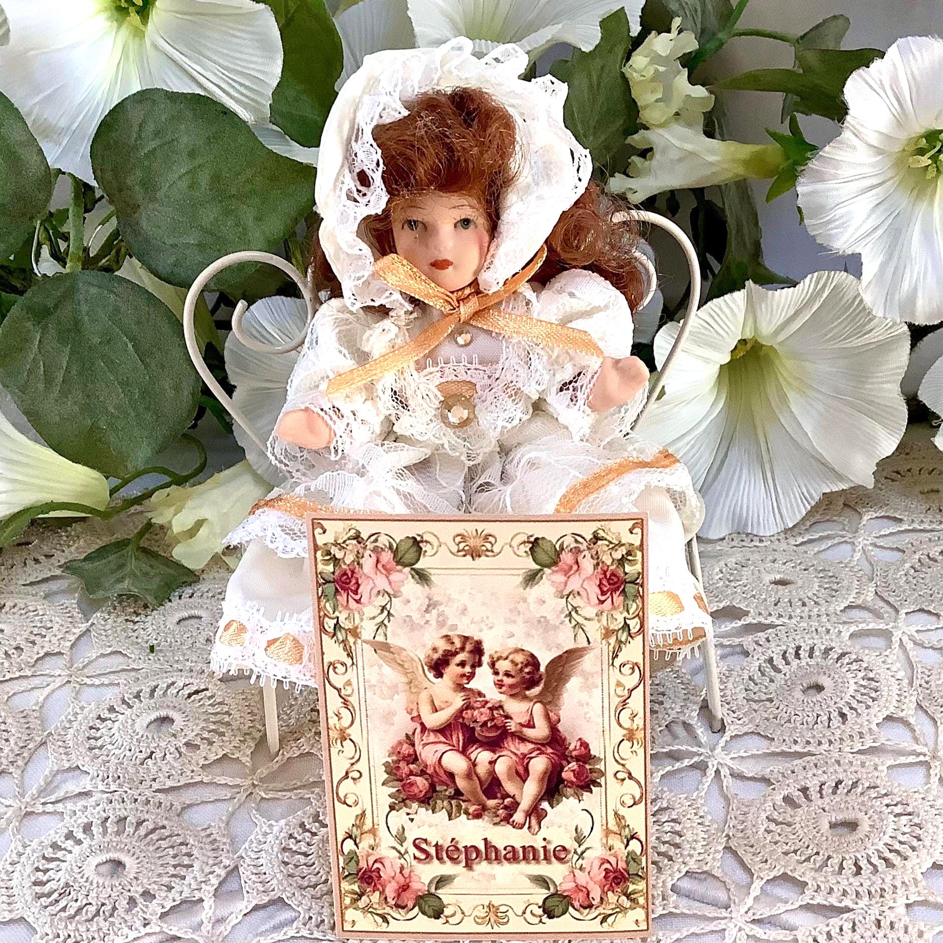 Stéphanie poupée porcelaine miniature vintage ht 12 cm