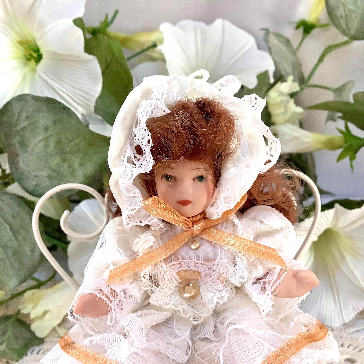 Stéphanie poupée porcelaine miniature vintage ht 12 cm