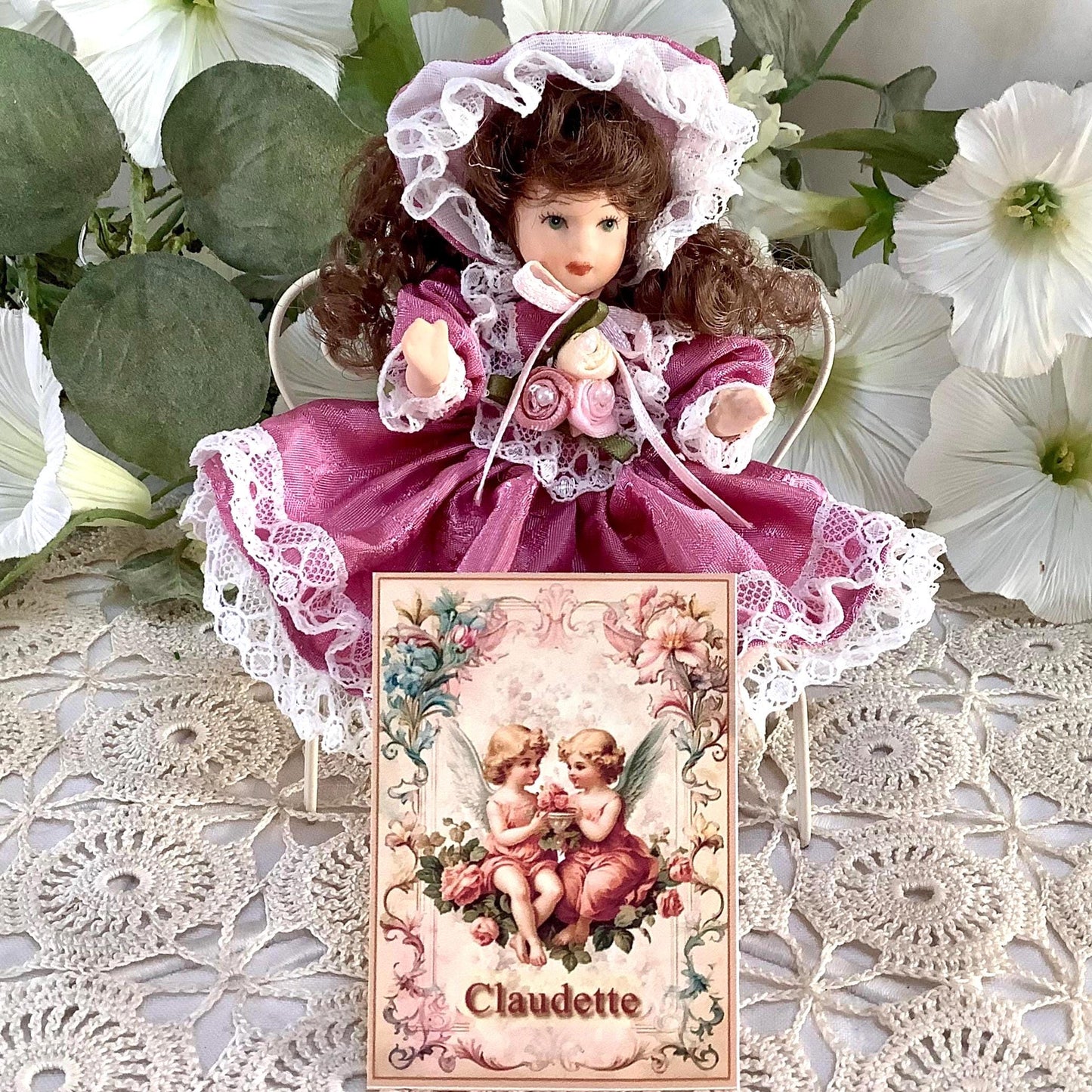 Claudette poupée porcelaine miniature vintage ht 12 cm