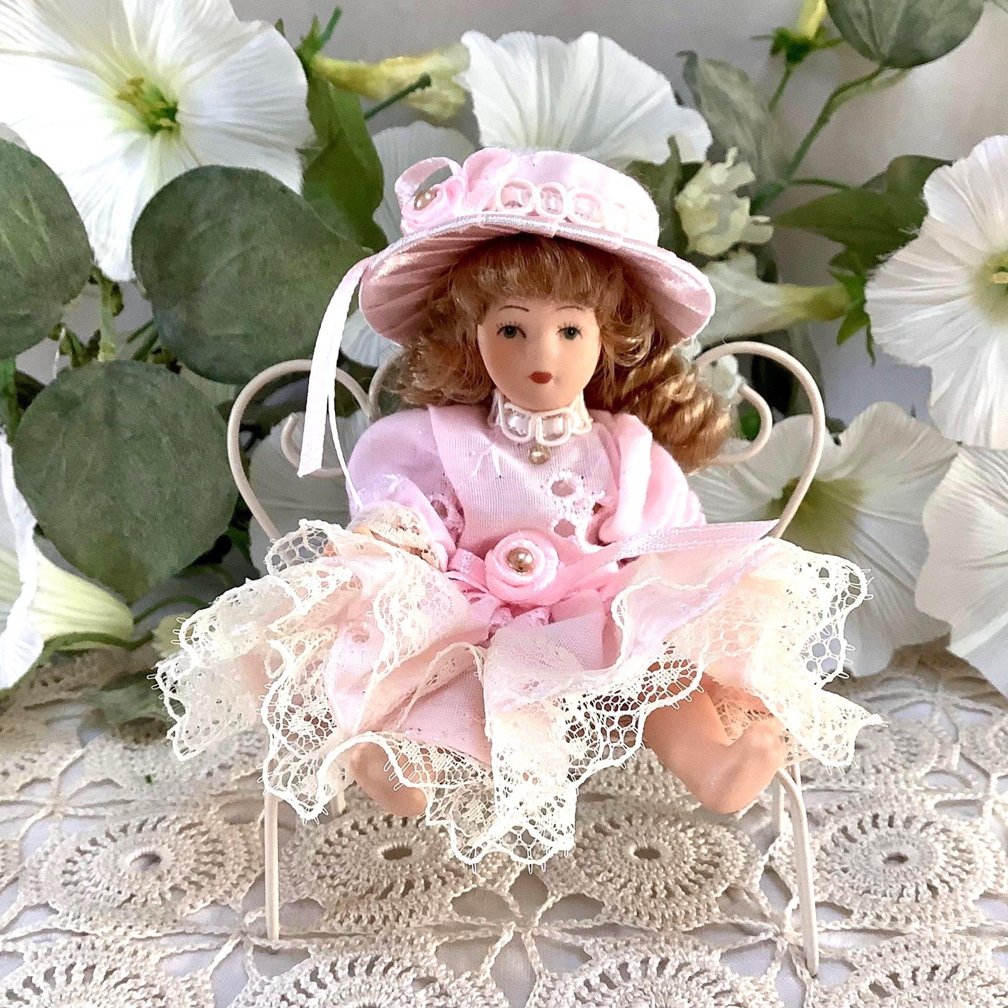 Aurélie poupée porcelaine miniature vintage ht 11 cm